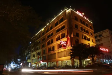 Envoy Continental Hotel Отели рядом с достопримечательностью «Shakarparian National Park»