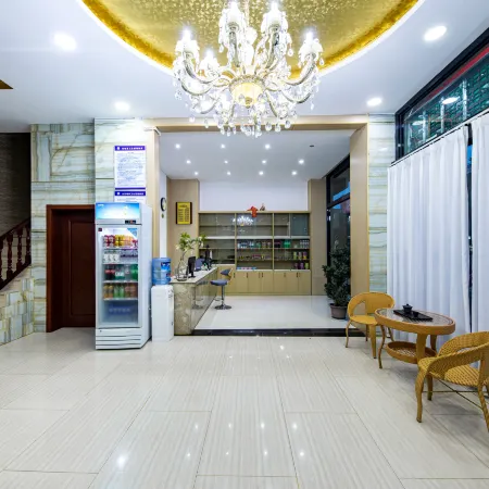 Nanzhao Cheap Hotel (Weishan Ancient City High-speed Railway Station Branch)
