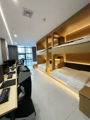Shaoxing Eyou E-Sports Hotel (Shangyu Foreign Language School)