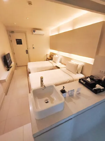 Metacity Bangkok Отели рядом с достопримечательностью «Сэнсэп»