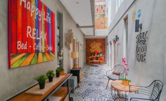 The Batik Bed and Coffee Bandung