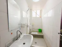 Luyi Jinyuan Hotel (Weizhen Road)