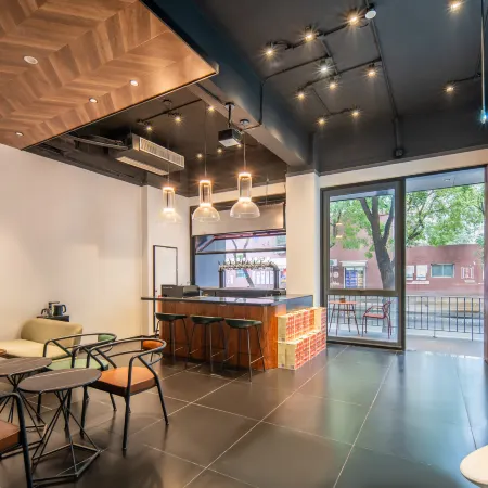 Jinan Manting Light House Hotel(Shandong houlou Impression City)