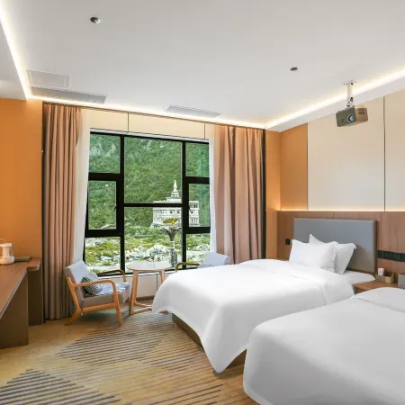Shengshi Nanxi Hotel (Daocheng Yading)