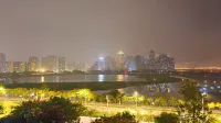 Homeinn Selected Hotel (Wuhan High-speed Railway Station)