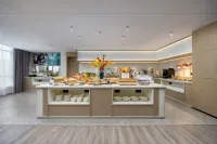 Country Inn & Suites by Radisson（Guigang Pingnan Donghu Commercial Pedestrian Street Store） - breakfast