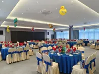 Four Seasons Yijing Hotel (Jinhua High-speed Railway Station Yintai City Branch) - Business