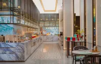 Yong Zhu Qi Ju Xi Jing Hotel (Ganzi Hongjun Road white pagoda park Branch)