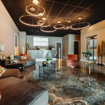 HOTELUX Amsterdam Airport Hotel Отели в г. Хофддорп