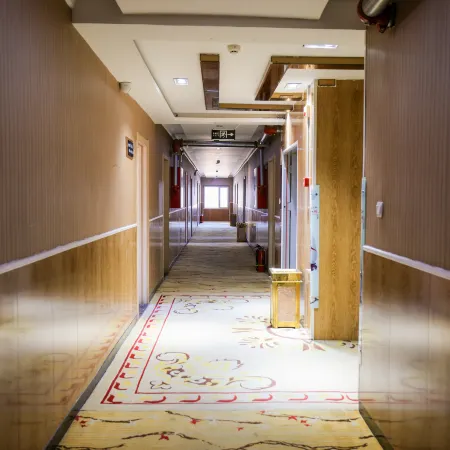 Longwan International Hotel