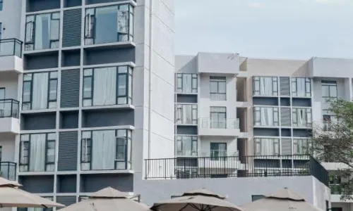 Elizabeth Golf Apartment