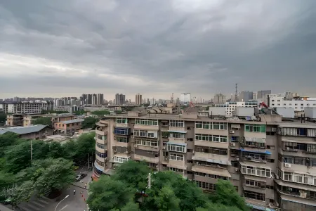 Minxing Boutique Hotel Отели рядом с достопримечательностью «Bell Tower and Drum Tower Square»