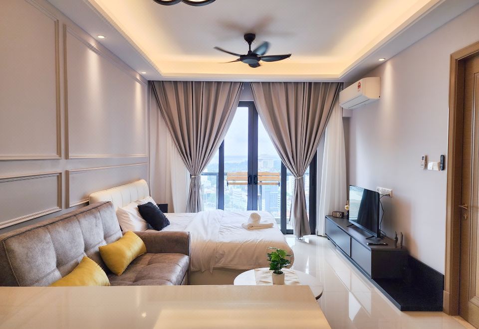 R&F Princess Cove By CK Homestay 썸네일