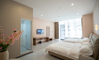 North Station · Good Times Hotel