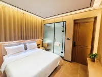 Cloud Hotel Hotels in Hezheng