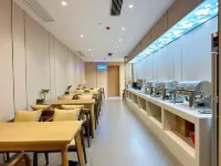 途麥蘭庭飯店(渠縣鵬夏尚城店) - 停車場