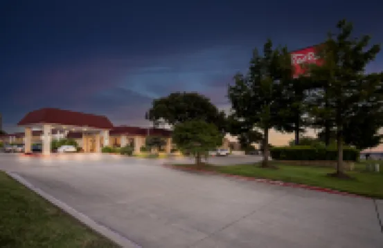 Red Roof Inn & Conference Center McKinney