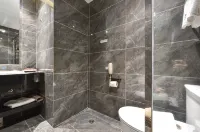 Zhonglian Hotel Hotels in Dandong