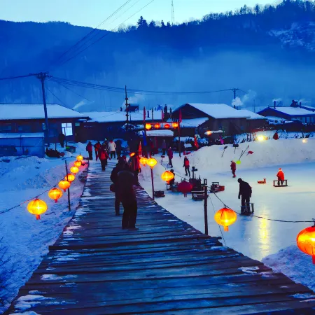 Snow Valley · Ruixue Snow · Winter Moon Painting Manga Travel Beauty Stay