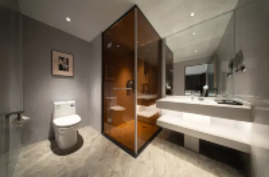 The GiorgioMorandi Hotels (Jinan Lushan South Subway Station Fuli Plaza)