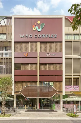 Express by M Village Global City Hotels in der Nähe von Cửa Hàng Bách Hóa Trần Công Tuấn