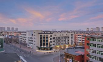 Xana Hotelle (Liaozhong District Commercial Street)