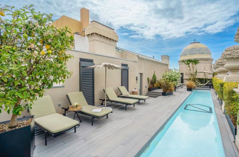 Casagrand Luxury Apartments Barcelona photo 5