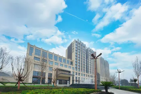 JI Hotel (Nanyang Zhongguancun Industrial Park) Отели в г. Наньян