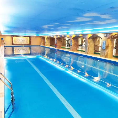 Grand Rezen Hotel Omiga