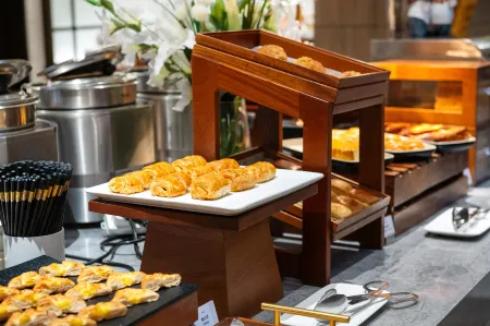 Mercure Qidong Downtown Отели в г. Цидун