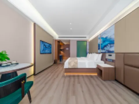 Karamay Xinxing Hotel (University Town Exhibition Center) Hotels in Karamay