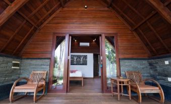 Tahoma Tanjung Lima Labuan Bajo Villa by ABM