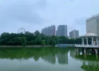 Xinxiang Xiju Giant Screen Projection Apartment (DL Pangdonglai Dapang Store)