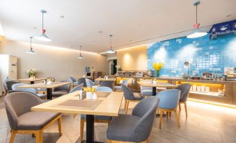 Home Inn Neo Lanzhou West High-speed Railway Station Hotel