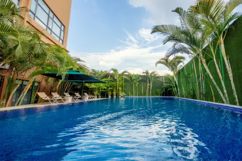 Jizhou Hotel Hotels in Ruili