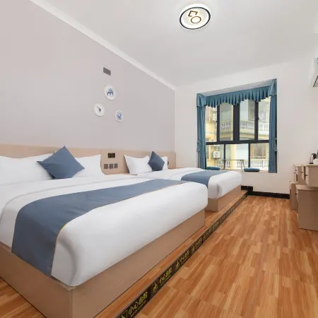 Beihai Haishang Yunxuan Homestay (Yintan Branch)