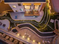 Uphill Pushe homestay - spa