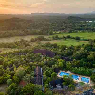 西境天堂丹布勒飯店 Hotel Exterior