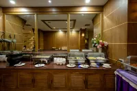 Dhevaraj Hotel - Bữa sáng