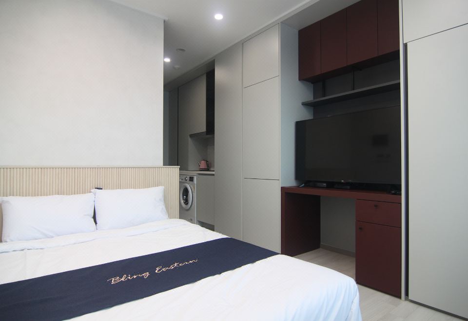 남포 더베이먼트 블링이스턴