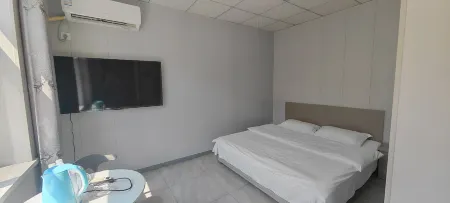 Penglaiju Warm Theme Hotel