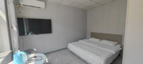 Penglaiju Warm Theme Hotel