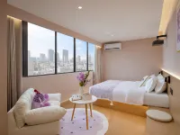 Journey Dream Boutique hotel (Nanjing Xinjiekou Deji Plaza) Hotels near Xinjiekou