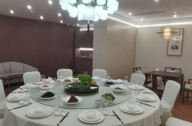 Ramada By Wyndham Yangzhou Slender West Lake photo 4