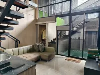 Ohana Suites Yogyakarta Hotels in Wirobrajan