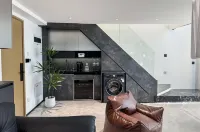 9th Morning · LOFT Duplex Apartment (Chaozhou Xiangqiao Riverside Branch)