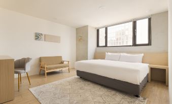 NINGCUI HOTEL-Tainan Railway Station