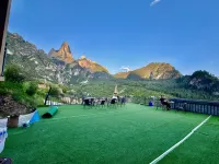 Zha Ga Na Photography Homestay Chinese Inn