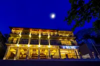 Devon Rest Hotel in zona Technical College