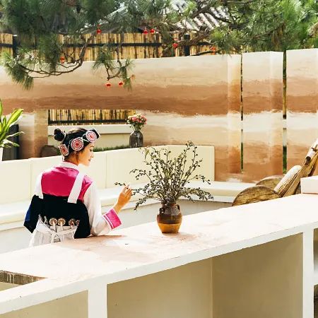Private Snow Mountain Hot Spring | Log-Controlled Exclusive Courtyard (Baisha Ancient Town Branch)